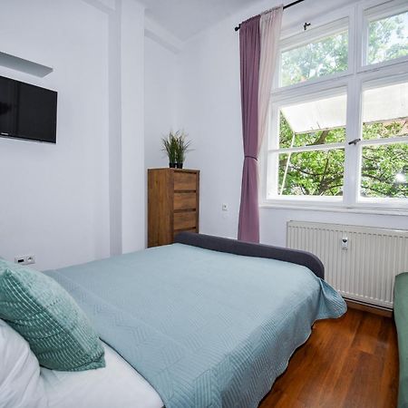 Central Urban Studio - Style Meets Comfort Bratislava Luaran gambar