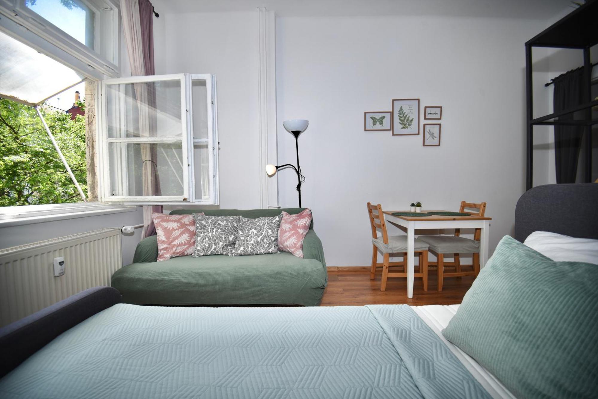 Central Urban Studio - Style Meets Comfort Bratislava Luaran gambar