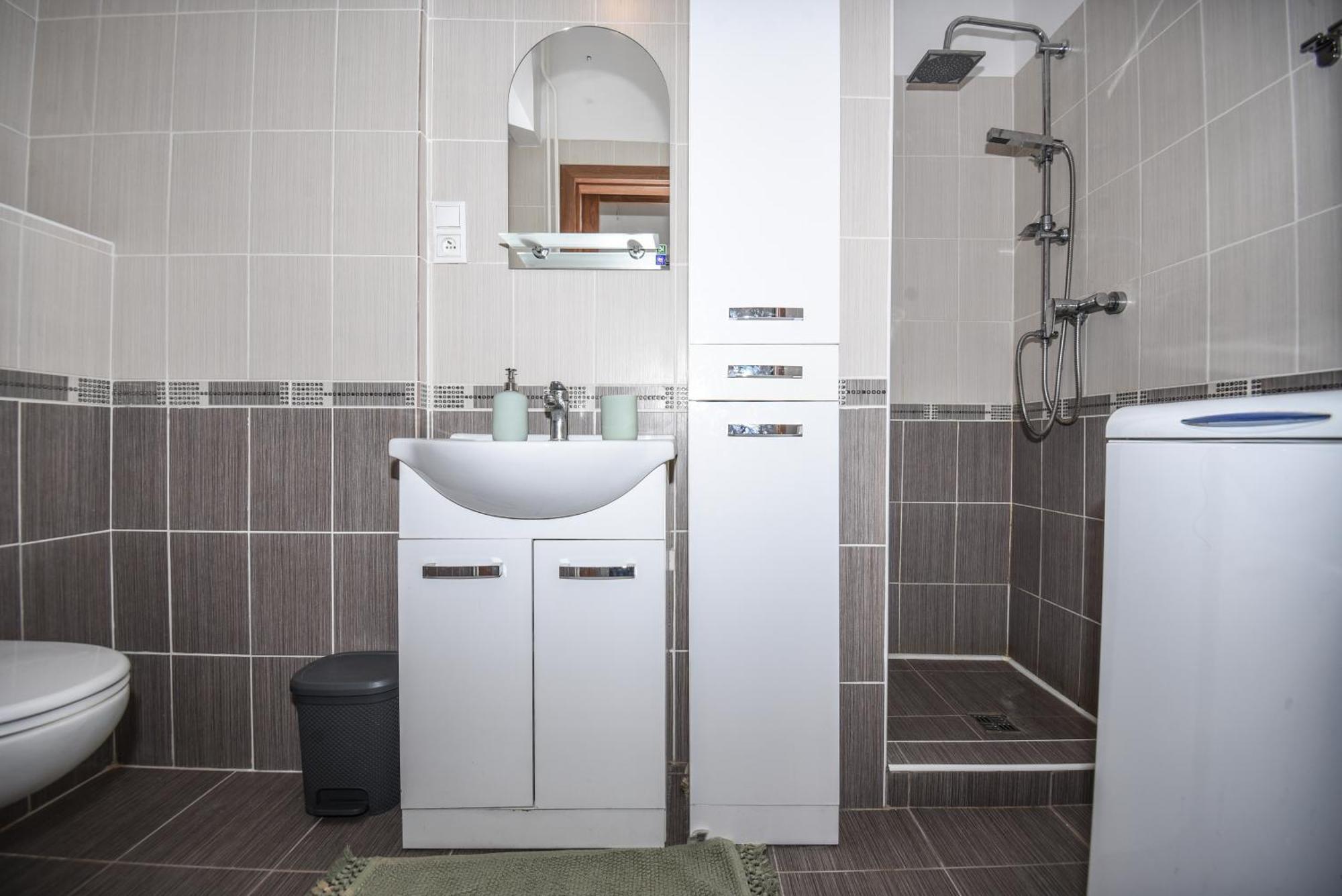 Central Urban Studio - Style Meets Comfort Bratislava Luaran gambar